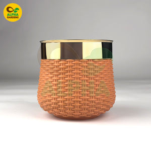 China Plastic Planter Pot Brown