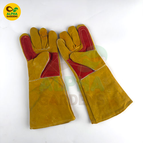 pair-of-yellow-gardening-gloves