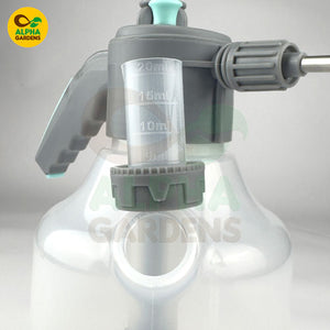 Spray gun with measurement scale 