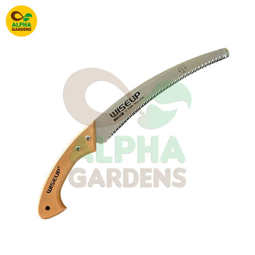 garden-saw-with-wooden-handle